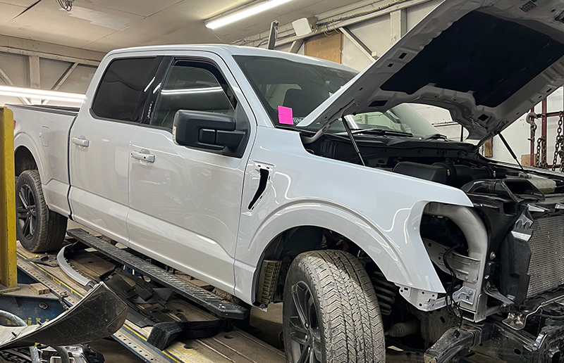 Mile Hill Collision Service body repair